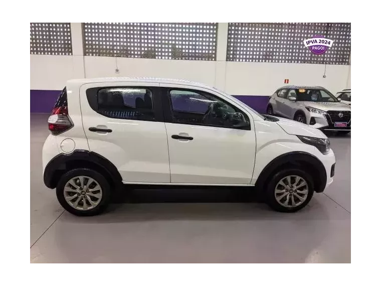 Fiat Mobi Branco 7