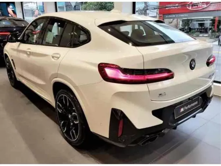 BMW X4 Branco 4