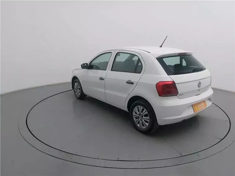 Volkswagen Gol Branco 5