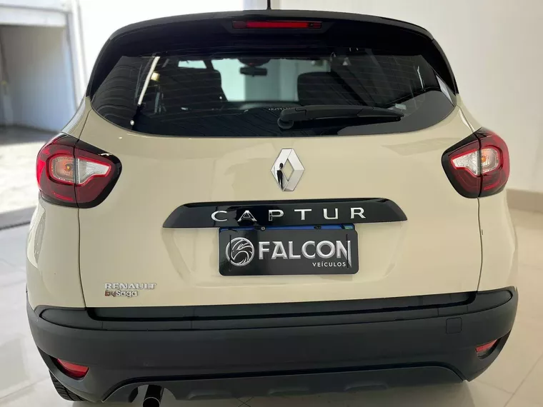 Renault Captur Bege 9