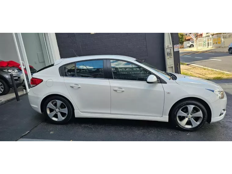 Chevrolet Cruze Branco 4