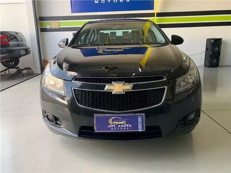 Chevrolet Cruze Preto 7