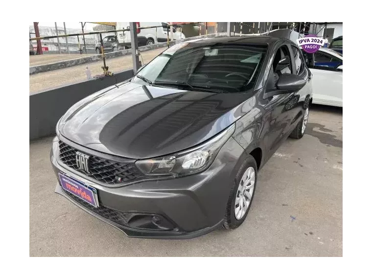 Fiat Argo Cinza 1