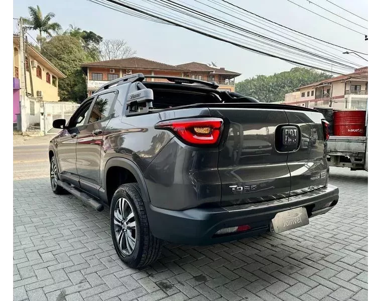 Fiat Toro Cinza 10