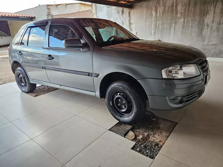 Volkswagen Gol Verde 2