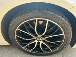 BMW 328i