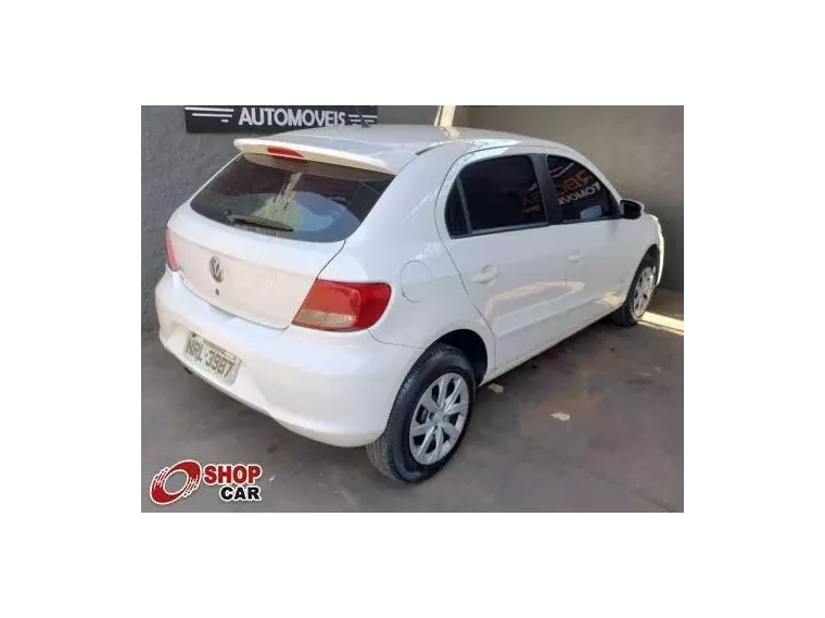 Volkswagen Gol Branco 2