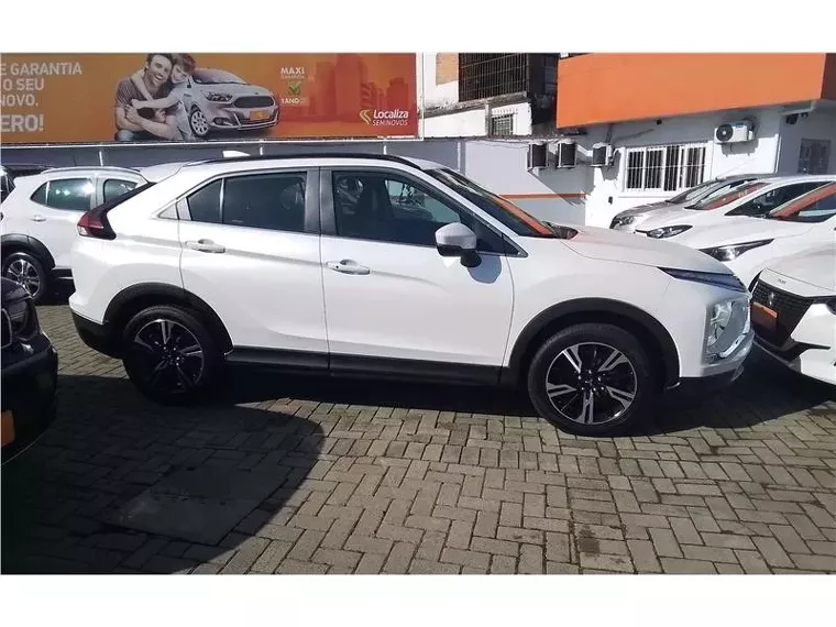 Mitsubishi Eclipse Cross Branco 3