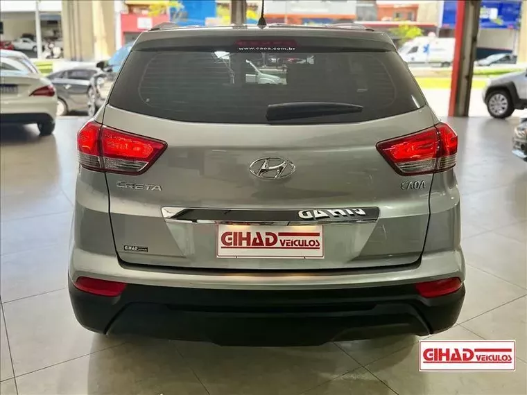 Hyundai Creta Prata 11