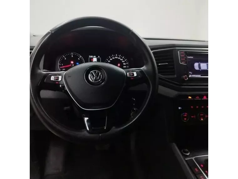 Volkswagen Amarok Cinza 18