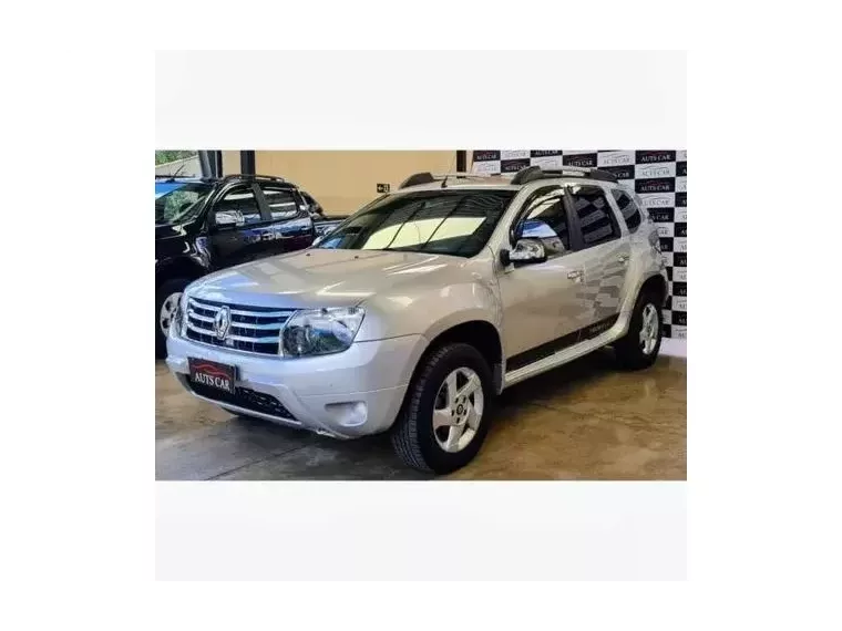 Renault Duster Prata 4