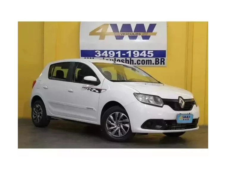 Renault Sandero Branco 7