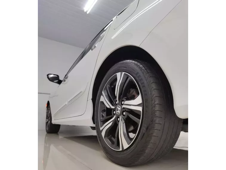 Honda Civic Branco 6