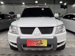 Mitsubishi Pajero TR4