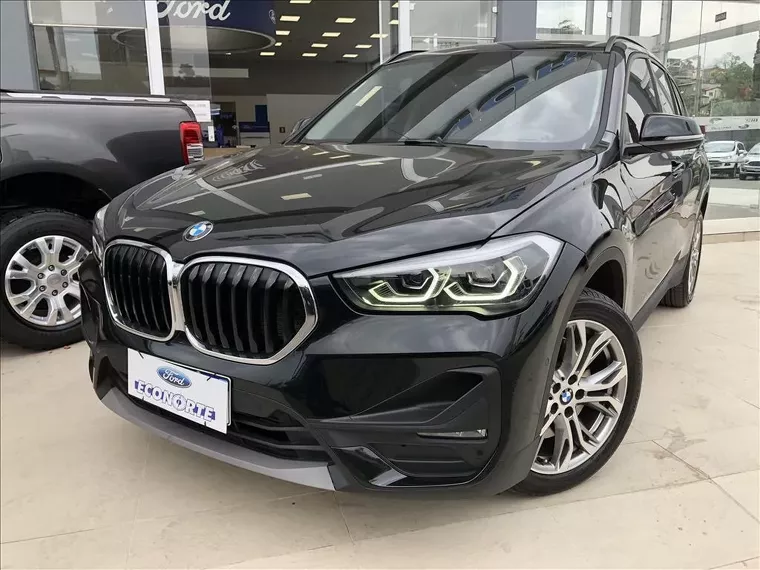 BMW X1 Preto 1