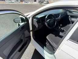 Volkswagen Polo Hatch