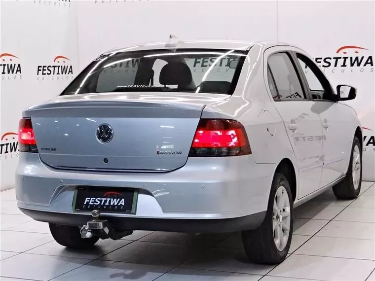 Volkswagen Voyage Prata 9