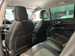 Jeep Commander