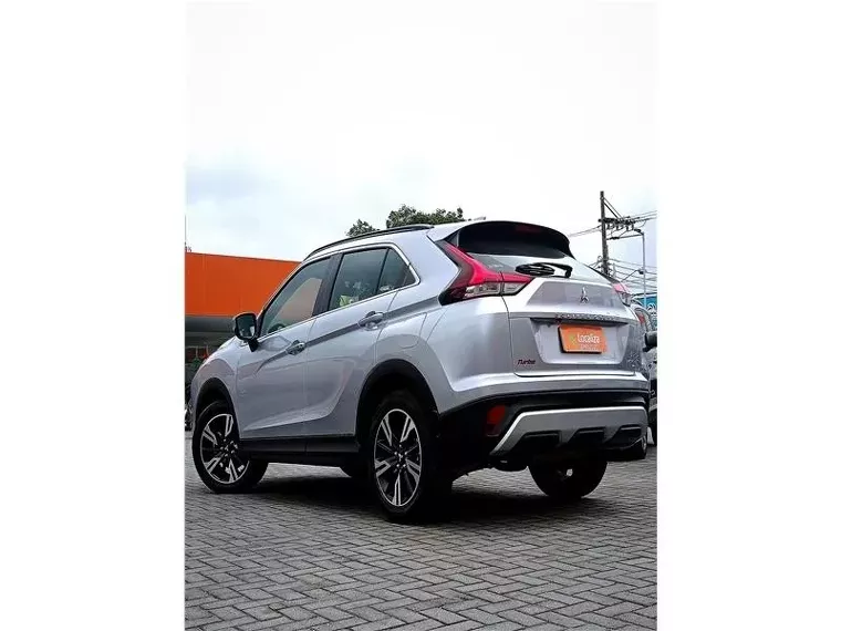 Mitsubishi Eclipse Cross Prata 17