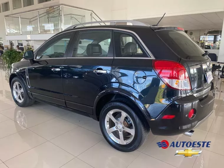 Chevrolet Captiva Preto 4