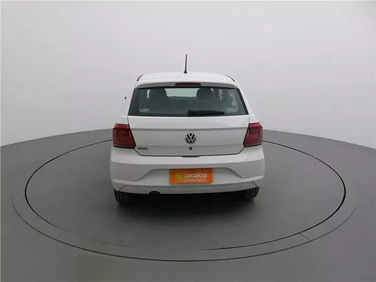 Volkswagen Gol Branco 8