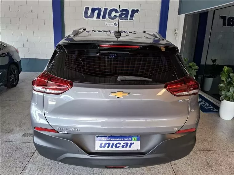 Chevrolet Tracker Cinza 3