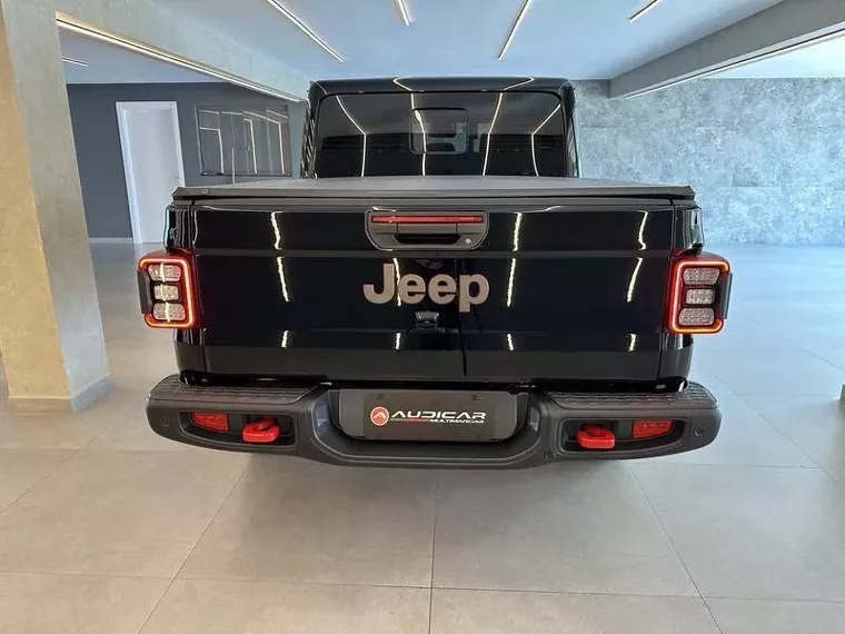 Jeep Gladiator Preto 13