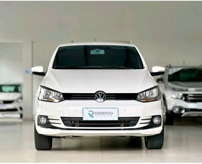 Volkswagen Fox Branco 3