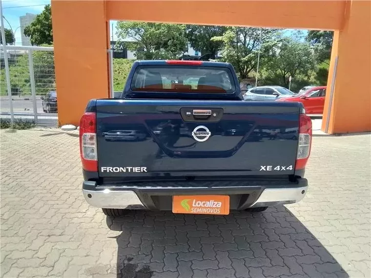 Nissan Frontier Azul 6