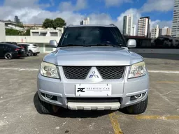 Mitsubishi Pajero TR4