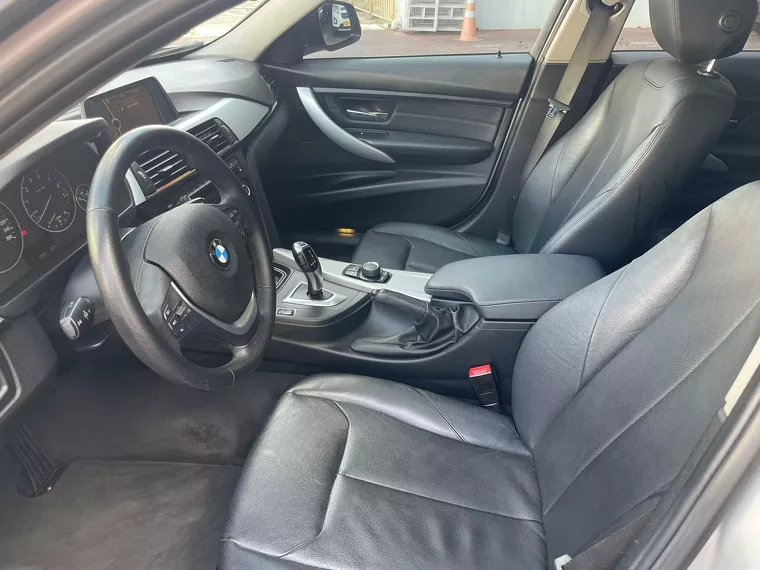 BMW 318i Prata 18