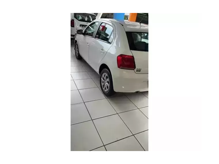 Volkswagen Gol Branco 2