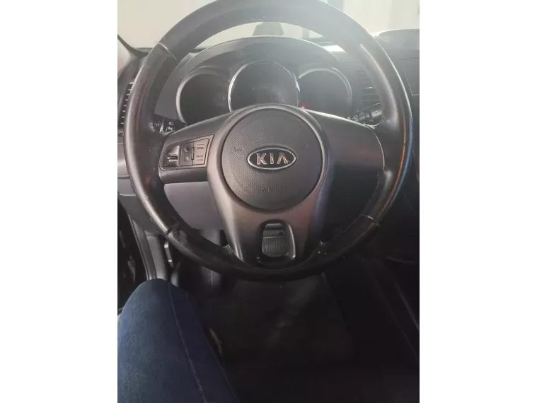 KIA Soul Preto 3