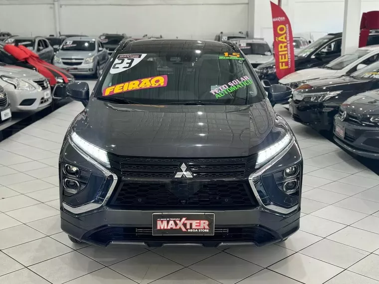 Mitsubishi Eclipse Cross Cinza 2