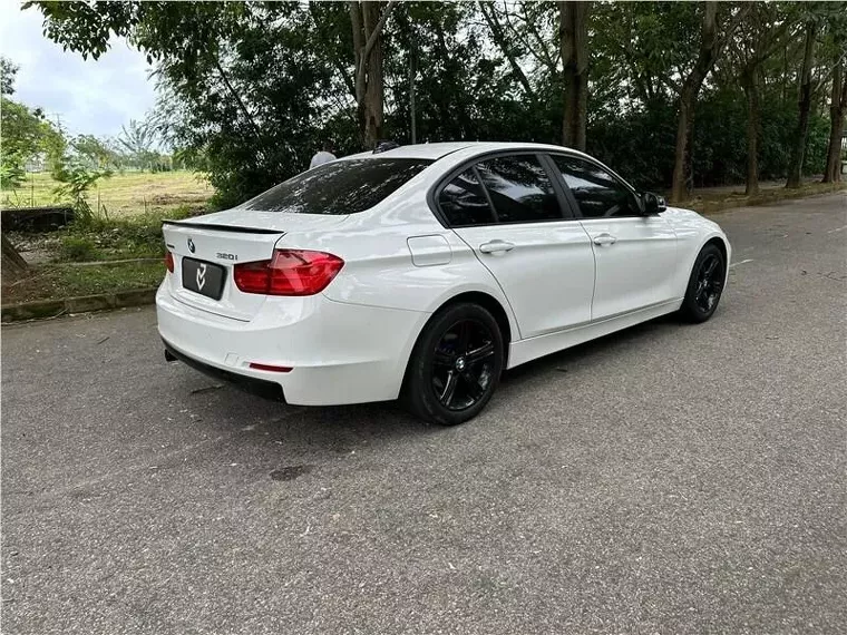 BMW 320i Branco 5