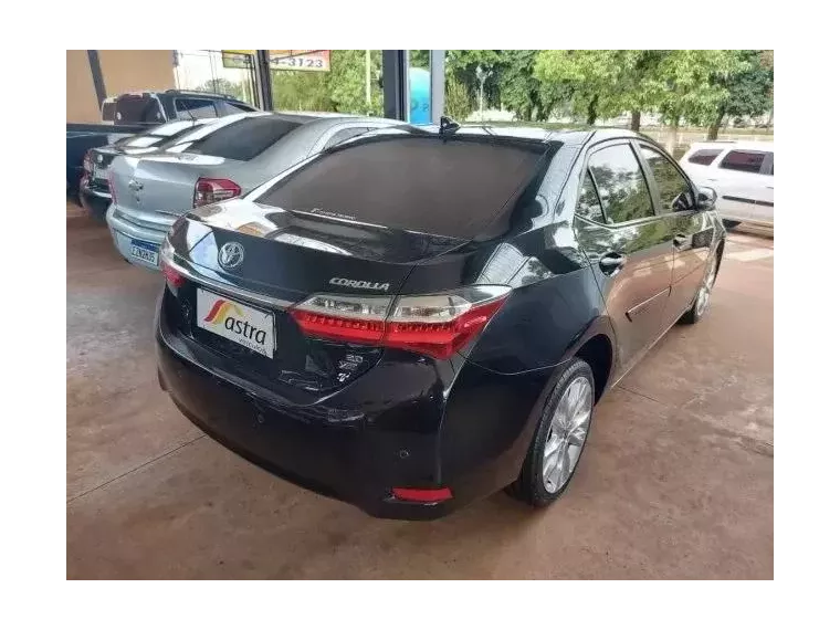 Toyota Corolla Preto 1