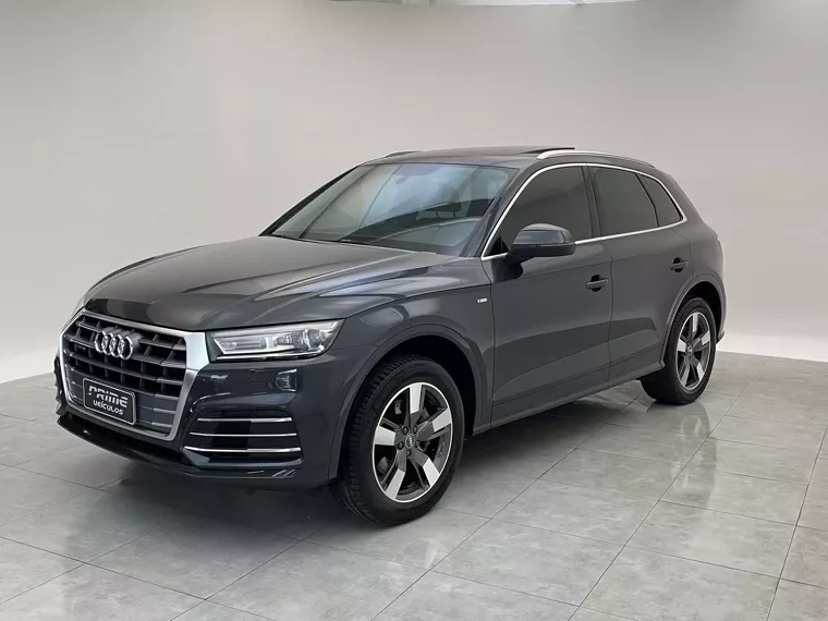 Audi Q5 Cinza 5