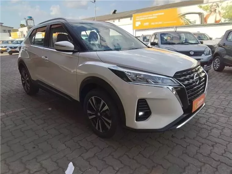 Nissan Kicks Branco 9