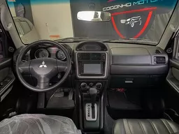 Mitsubishi Pajero TR4