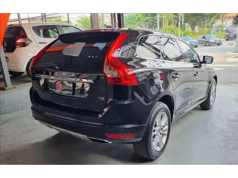 Volvo XC60 Preto 16