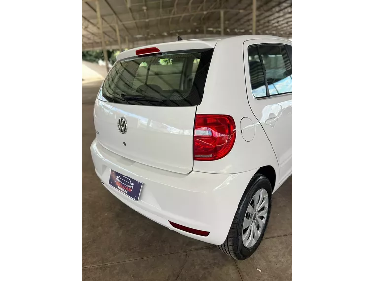 Volkswagen Fox Branco 8