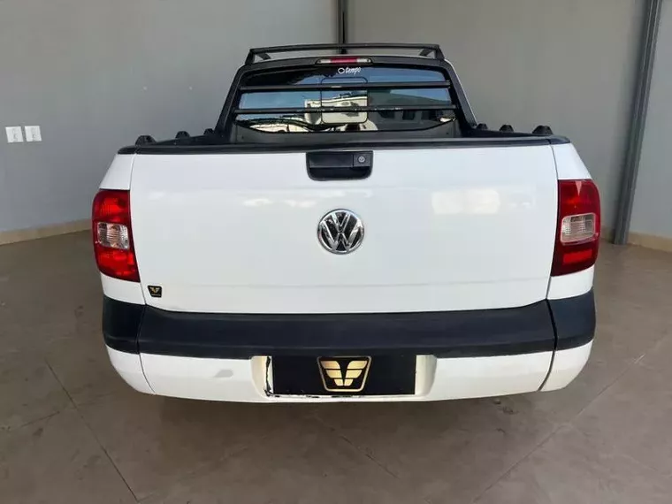 Volkswagen Saveiro Branco 5