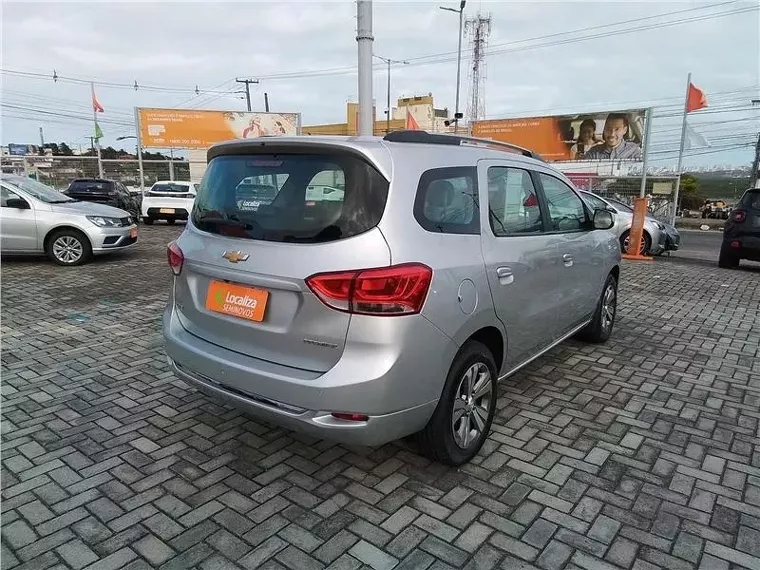 Chevrolet Spin Prata 5