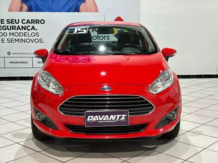 Ford Fiesta Vermelho 8