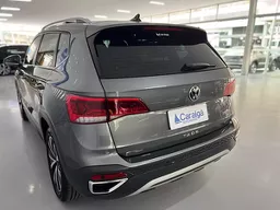 Volkswagen Taos