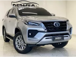Toyota Hilux SW4