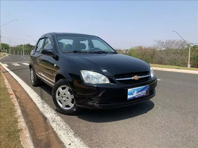 Chevrolet Classic Preto 1