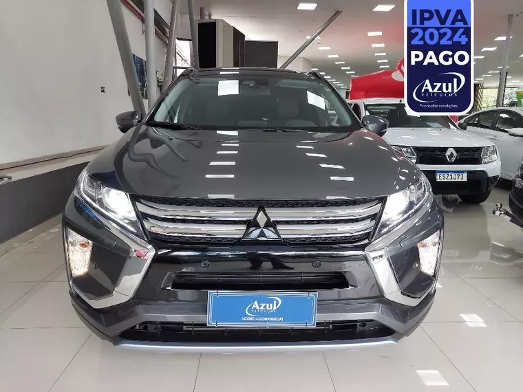 Mitsubishi Eclipse Cross Cinza 1