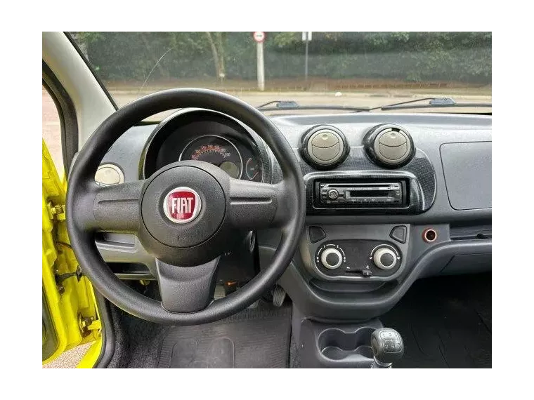 Fiat Uno Amarelo 7