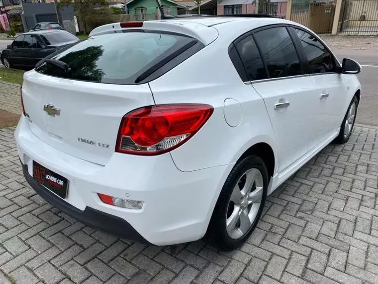 Chevrolet Cruze Branco 10